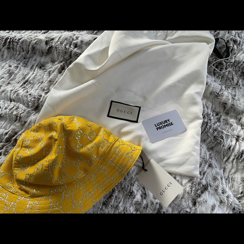 NWT Gucci Bucket Hat